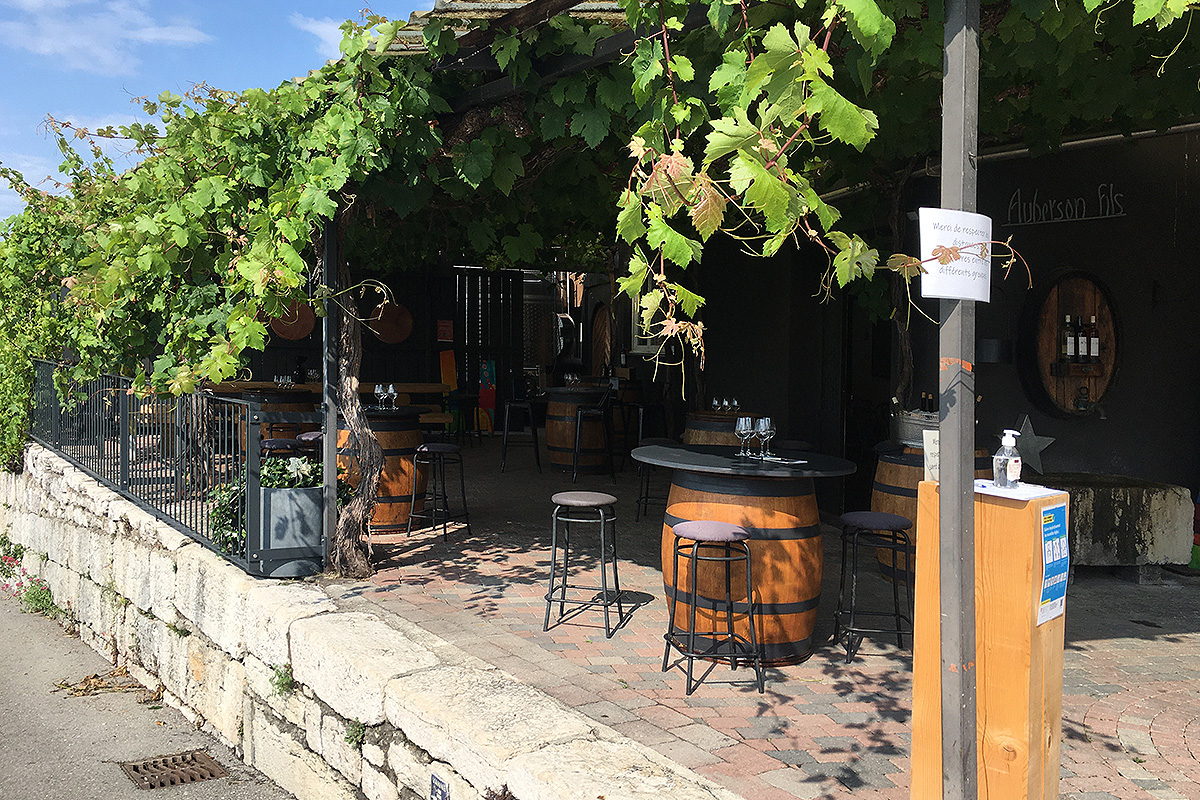 800x1200-auberson-terrasse-degustation-neuveville